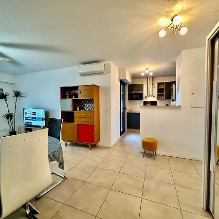 ⁂ 2 Pieces Centre-ville Avec Parking Apartament Cagnes-sur-Mer