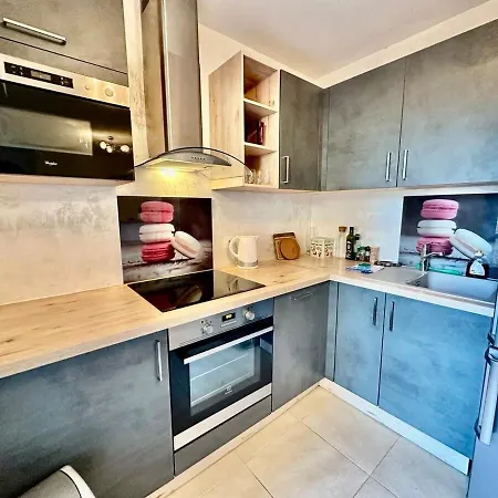 Apartament ⁂ 2 Pieces Centre-ville Avec Parking *